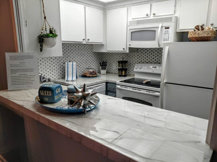 Appartement Perfect Couples Retreat - Close To Amenities *