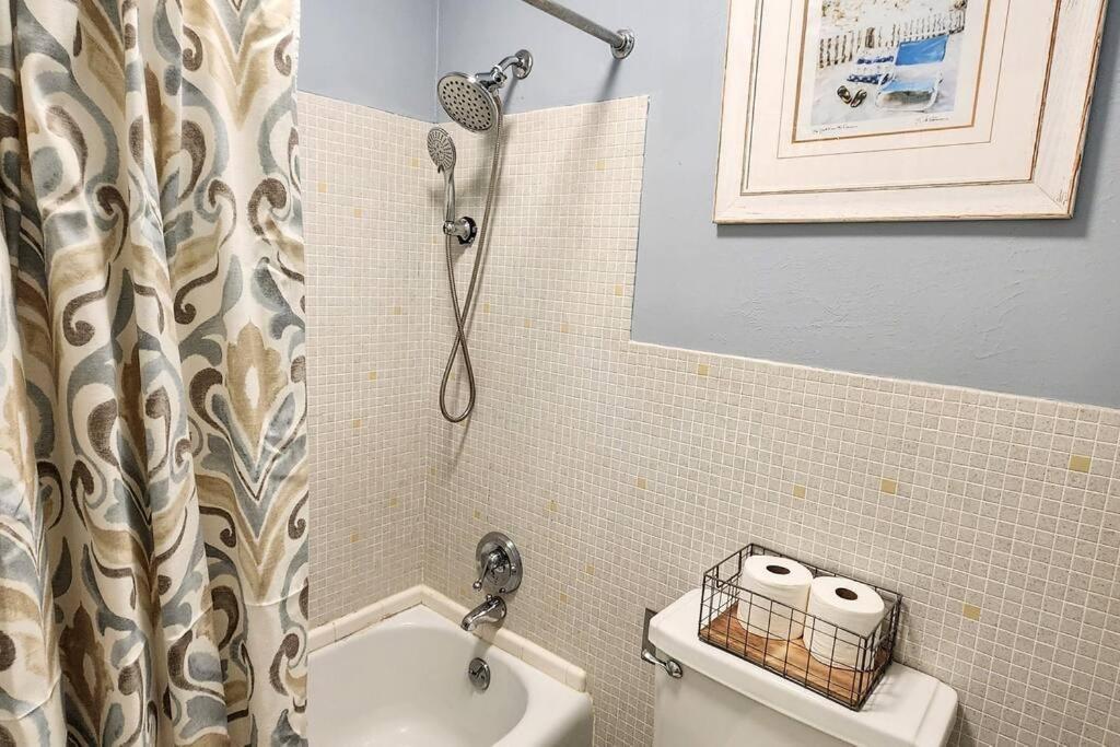 Perfect Couples Retreat - Close To Amenities Appartement Hot Springs