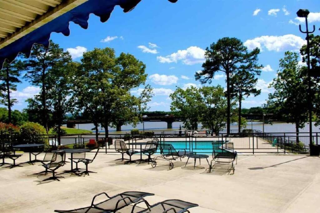 Appartement Perfect Couples Retreat - Close To Amenities *
