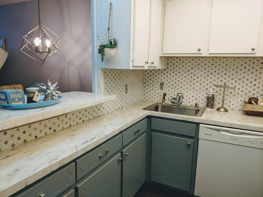 Perfect Couples Retreat - Close To Amenities Appartement *